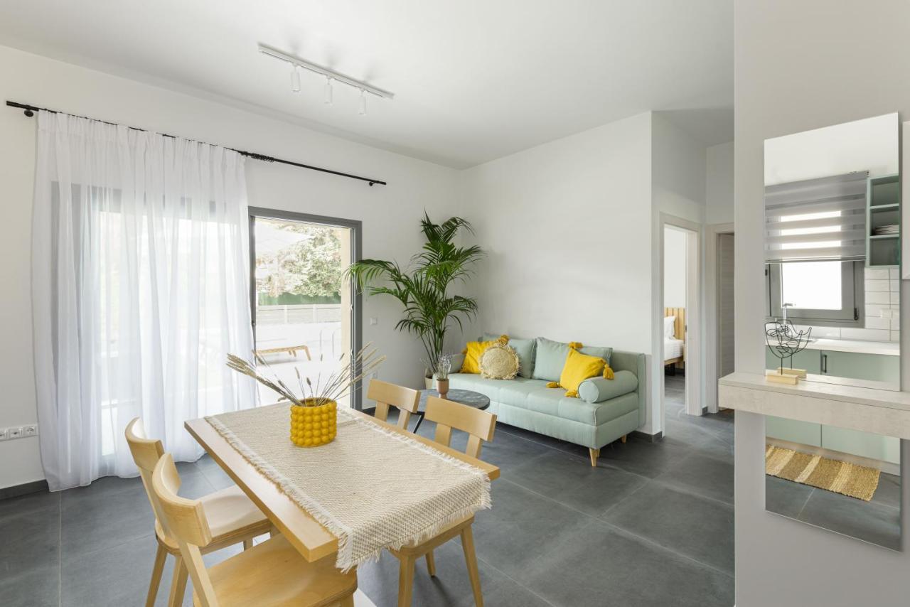 Yuka Villas Collection Nea Iraklitsa Exterior foto