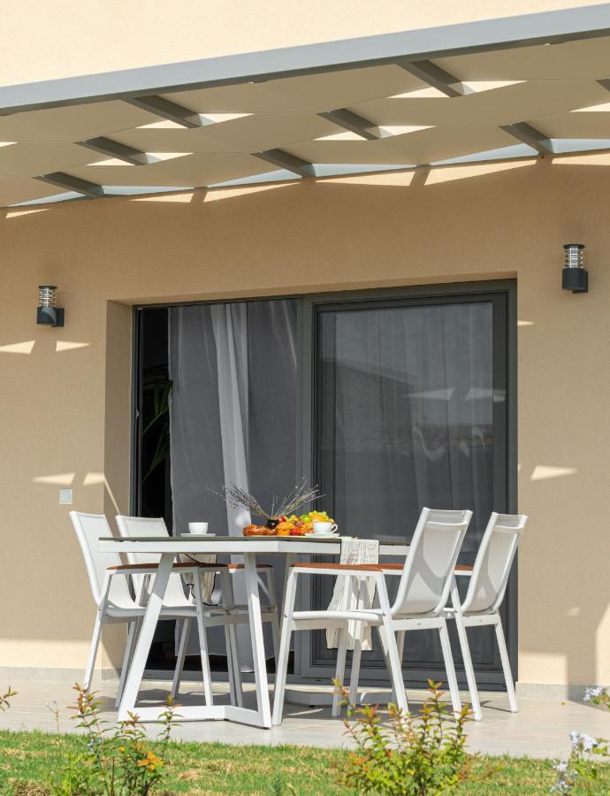 Yuka Villas Collection Nea Iraklitsa Exterior foto